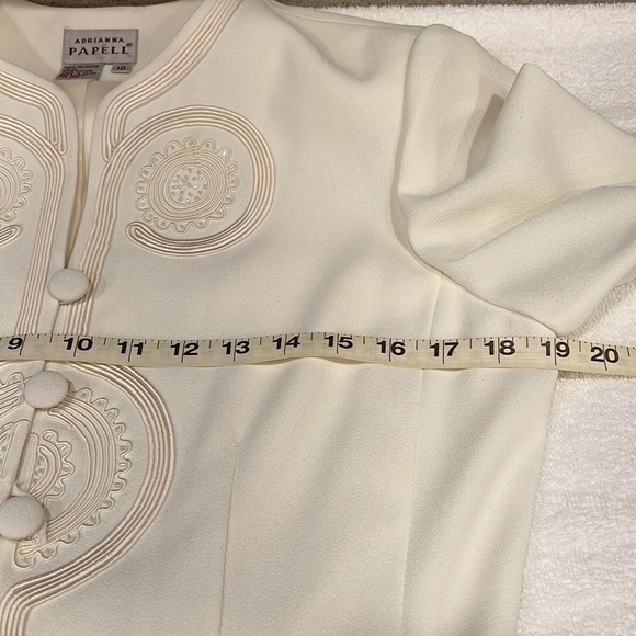 ADRIENNA PAPELL Elegant Suit Ivory Absolutely Beautiful Size 8 - Picture 10 of 16